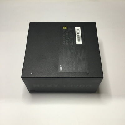 【松山環状枝松店】中古  NZXT PA-2G2BB-JP(C1200 Black ATX3.1 1200W 80+G P) 4560001375 
