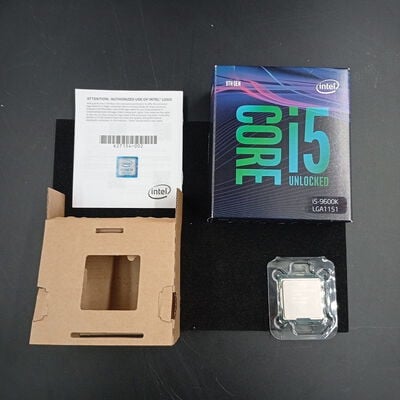 【大須店】中古  INTEL Core i5-9600K (1151/3.70GHz/9M/C6/T6) 138480 