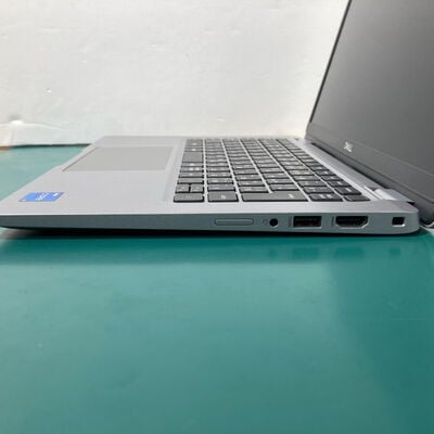 【富山本郷店】中古  DELL Latitude 5320(Intel Core i5 1145G7 2.60GHz/16GB DDR4/SSD256GB/-/オンボード/13.3/1920x1080/Wi-Fi/WEBCAM/W11P/VBT) 192794 