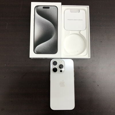 【福山ココローズ店】中古  【docomo版SIMフリー】Apple iPhone15 Pro 6.1インチ 256GB ホワイトチタニウム MTUD3J/A 161220 