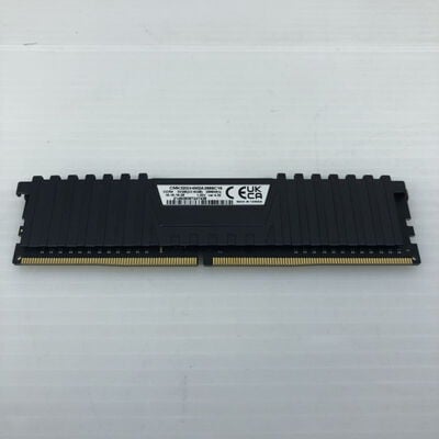 【徳島住吉店】中古  PC4-21300 16GB デスクトップ用(DDR4-2666) 135638 