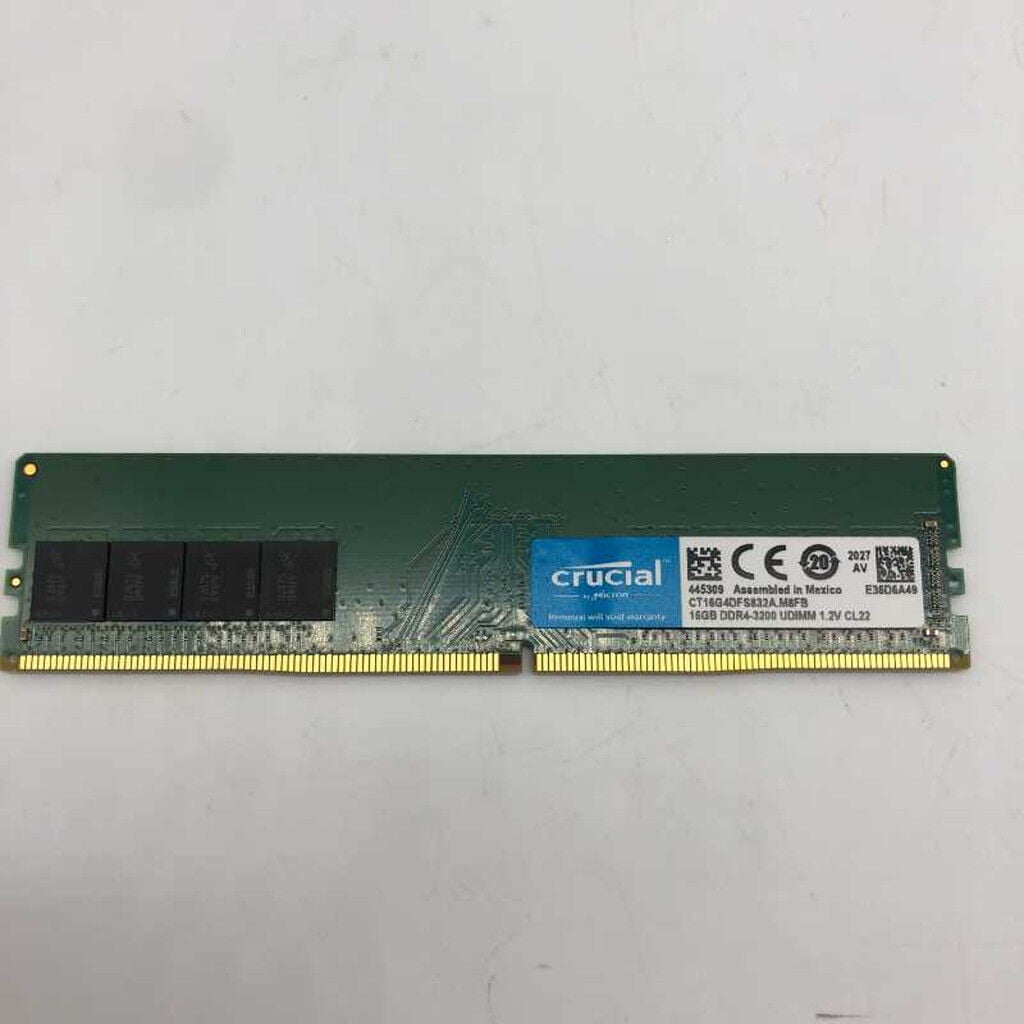 中古 Crucial CT16G4DFS832A.M8FB PC4-25600 16GB デスクトップ用(DDR4