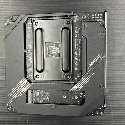 【大須店】中古  GIGABYTE B550I AORUS PRO AX (B550 AM4 mITX DDR4) 142917 