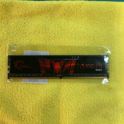 【佐賀南部バイパス店】中古  PC4-25600 8GB デスクトップ用(DDR4-3200) 140727 