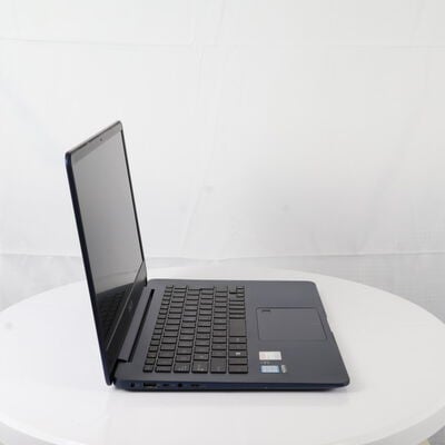 【通販センター】中古  ASUS ZenBook 14 UX430UA (UX430UA-8250)(Intel Core i5 8250U/8GB/SSD256GB/なし/オンボード/14/1920x1080/Wi-Fi/W11H64 MAR) 185305 