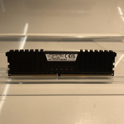 【姫路店】中古  PC4-21300 8GB デスクトップ用 126165 
