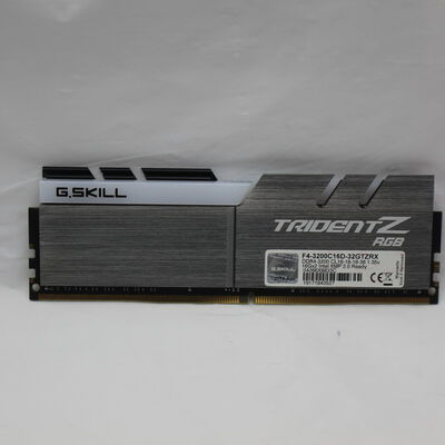 【通販センター】中古  PC4-25600 16GB デスクトップ用(DDR4-3200) 140728 