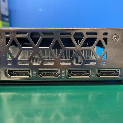 【神戸・三宮店】中古  玄人志向 GG-RTX4060-E8GB/SF (RTX4060 8G) 175575 