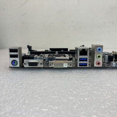 【京都店】中古  GIGABYTE GA-H81M-D3V-JP (H81 mATX 1150 DDR3)  3180006125 