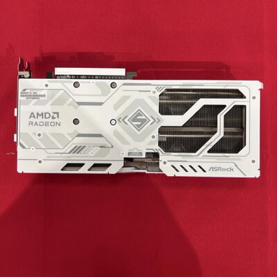 【静岡東瀬名店】中古  ASRock RX9060XT SL 16GO(RX9060XT Steel Legend 16G) 5140001393 