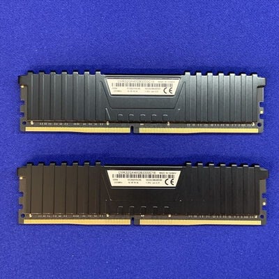 【横浜駅前店】中古  16GB 2枚組(合計32GB) PC4-26600/DDR4-3333 デスクトップ用 190912 