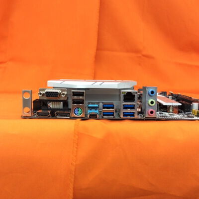 【なんば店】中古  ASRock B550M Pro4 (B550 AM4 mATX DDR4) 142938 