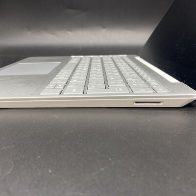 【宇都宮鶴田店】中古  Surface Laptop Go(i5-1035G1/8GB/SSD128GB/W11H/12.4 1536x1024/DVD無/Wifiのみ/B) 3250005487 