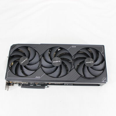 【通販センター】中古  GIGABYTE GV-N5090WF3OC-32GD (RTX5090 32G) 3480034717 