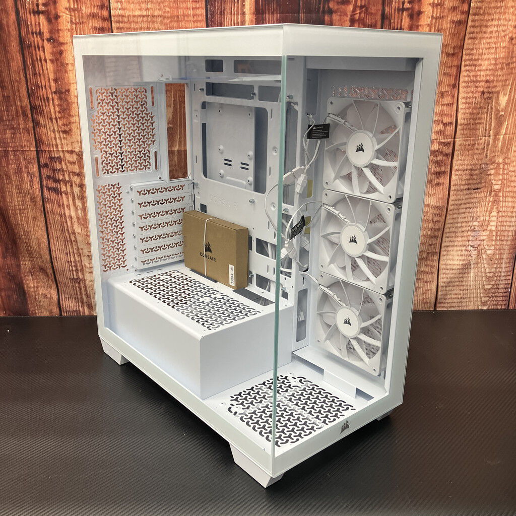 中古 CORSAIR CC-9011279-WW (ARGB E-ATX ｶﾞﾗｽ WH) 5070001895