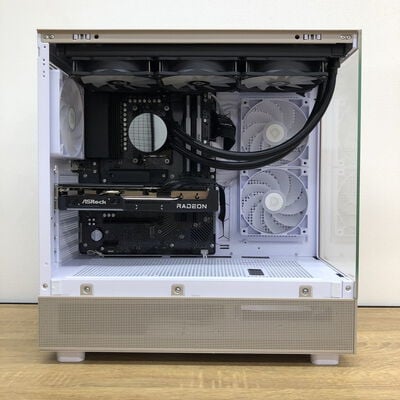【津ラッツ店】中古  自作PC (Ryzen 7 7800X3D/32GB/RX9060XT 16GB/ストレージなし/OSなし) 184945 