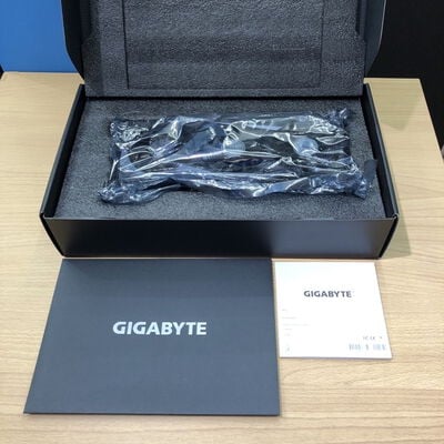 【甲府飯田店】中古  GIGABYTE GV-N3070GAMING OC-8GD Rev2.0（RTX3070 8GB） 3480037746 