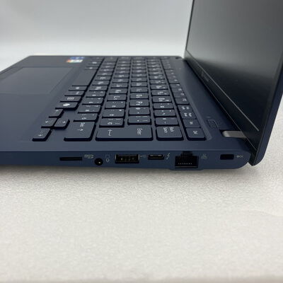 【新潟店】中古  TOSHIBA dynabook X83/LY(i5-1340P/16GB/SSD256GB/13.3WUXGA/W11P) 3290007384 