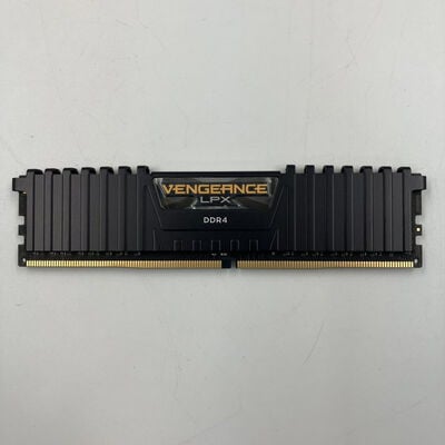【なんば店】中古  PC4-21300 16GB デスクトップ用(DDR4-2666) 135638 