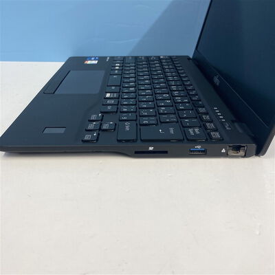 【博多店】中古  富士通 FMVU3903GP (Intel Core i7-1185G7/8GB/SSD512GB/なし/オンボード/13.3/1920&times;1080/W11P) 3310007150 