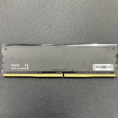 【熊本浜線店】中古  PC4-25600 16GB デスクトップ用(DDR4-3200) 140728 