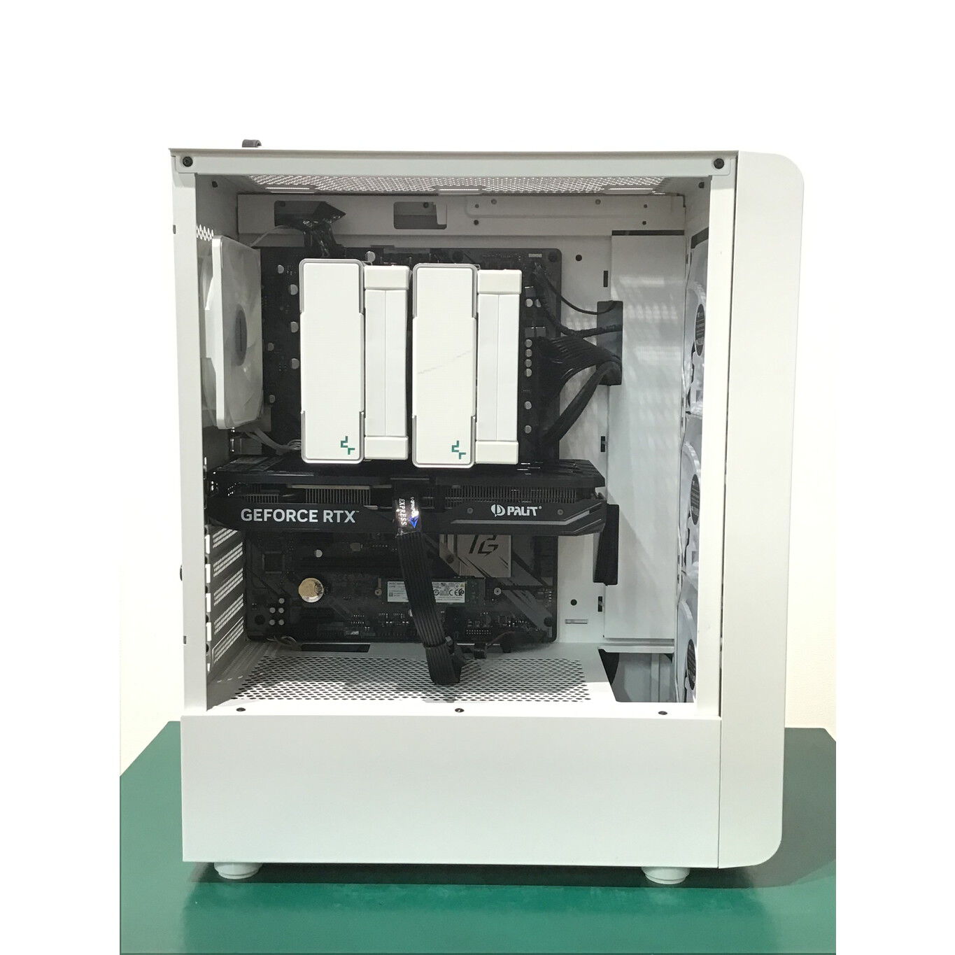 中古 自作PC(Ryzen 7 5700X/32GB/SSD2TB/RTX4070/W11H) 4780001615【9
