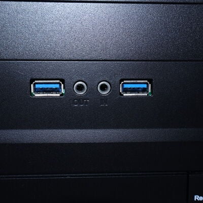 【通販センター】中古  THIRDWAVE Magnate EM041(Intel Core i5 9400/16GB DDR4 (PC4)/SSD525GB/なし/NVIDIA GeForce GTX 1650 4GB/W11H64 MAR) 204550 