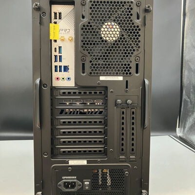 【熊本浜線店】中古  G-GEAR(i7 14700F/32GB/SSD2TB/RX7800XT/W11H) 5370001302 
