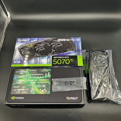 【大須店】中古  Palit NE7507T019T2-GB2031U(RTX5070Ti GamingPro-S) 3120023183