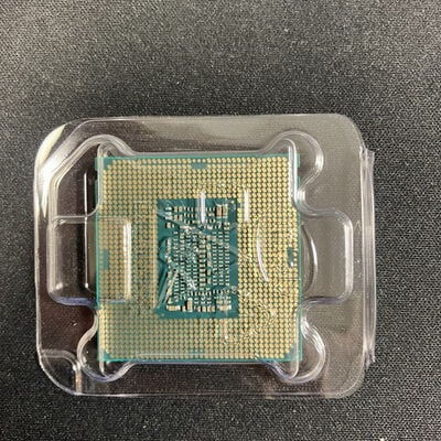 【大宮店】中古  INTEL Core i7 8700K (1151/3.70GHz/12M/C6/T12) 136197 