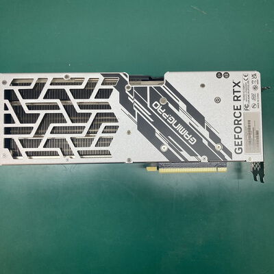 【浦添城間店(沖縄)】中古  各社 GeForce RTX4070Ti (12GB PCI-E) 154190 