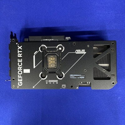 【横浜駅前店】中古  ASUS DUAL-RTX5070-O12G (RTX5070 12GB) 188938 