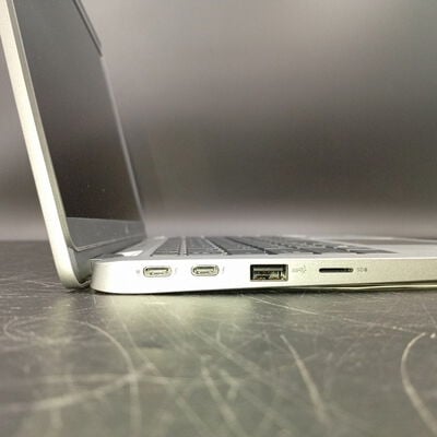 【大須店】中古  DELL Latitude 5330 (Core i5-1245U/16GB/SSD256GB/-/-/WLAN/13.3インチFHD/W11P64/-) 3240008838 