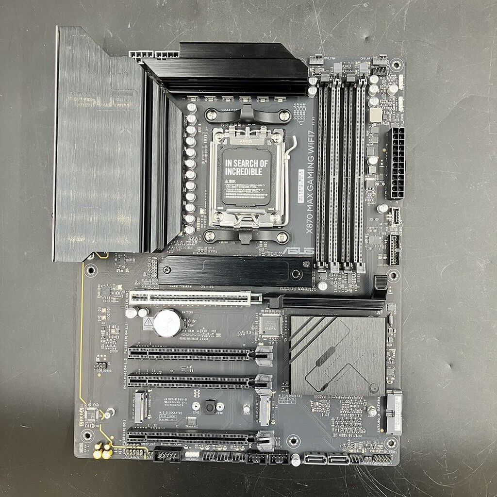 ASUS X870 MAX GAMING WIFI7 W ドスパラ限定モデル ASUS X870 MAX GAMING WIFI7 W (X870 AM5 ATX) ドスパラ限定モデル