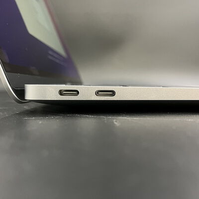 【大須店】中古  Apple MacBook Air 13インチ 2020 (M1 8CPU 7GPU/8GB/256GB) シルバー MGN93J/A 144574 
