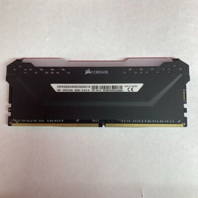 【千葉店】中古  PC4-25600 16GB デスクトップ用(DDR4-3200) 140728 