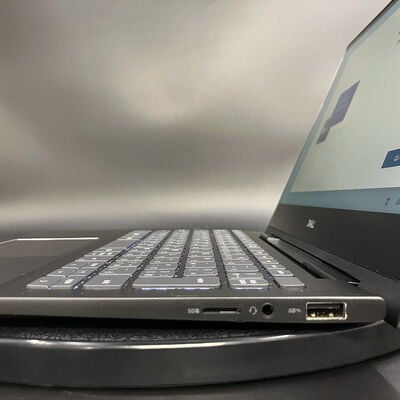 【大須店】中古  DELL inspiron P113G 3120022704 