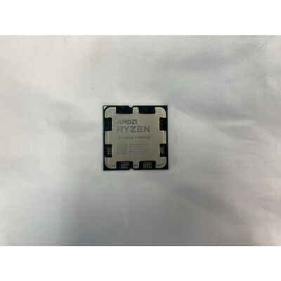 【仙台店】中古  AMD Ryzen 7 7800X3D (AM5/4.2/104M/C8/T16/120W) 157139 