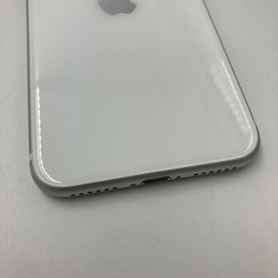 【なんば店】中古  【au】Apple iPhoneSE 4.7インチ (第2世代/2020) 64GB (ホワイト) MHGQ3J/A 新パッケージ版 146172 
