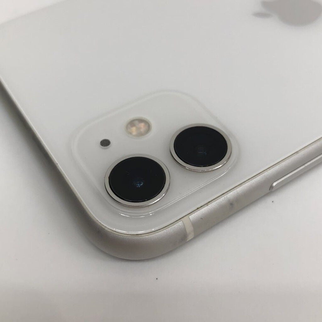 中古 【SoftBank】 Apple iPhone11 6.1インチ 256GB (ホワイト) MWM82J