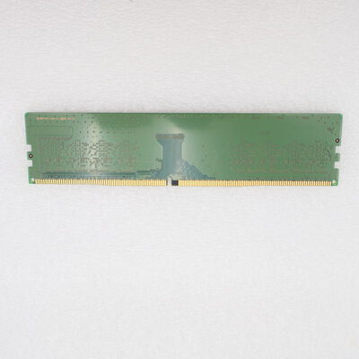 【通販センター】中古  PC4-21300 8GB デスクトップ用(DDR4-2666) 126165 