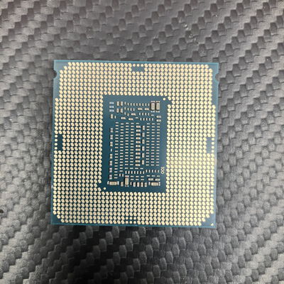 【富士青葉店】中古  INTEL Core i7 8700 (1151/3.20GHz/12M/C6/T12) 136198 
