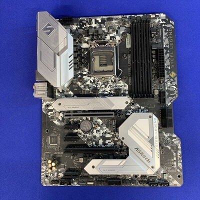 【横浜駅前店】中古  ASRoｃｋ Z390 STEEL LEGEND 3400008730 