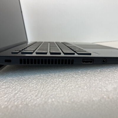 【京都店】中古  VAIO VAIO Pro PK (Core i7-1255U/16GB/SSD512GB/なし/オンボード/14/1920x1080/W11P) 3180006683 
