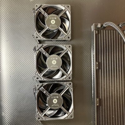 【富士青葉店】中古  EKWB CR360 Dark(EK-Nucleus AIO 360mm 水) 5070001276 