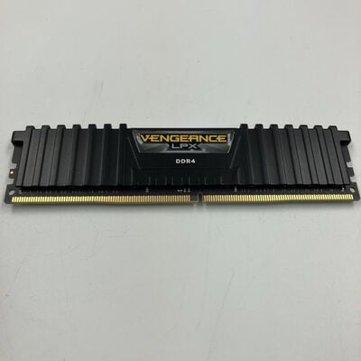 【なんば店】中古  PC4-21300 16GB デスクトップ用(DDR4-2666) 135638 
