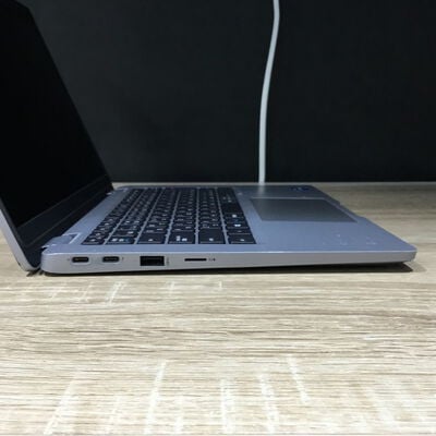【松山環状枝松店】中古  DELL Latitude 5320(Intel Core i5 1145G7 2.60GHz/16GB DDR4/SSD256GB/-/オンボード/13.3/1920x1080/Wi-Fi/WEBCAM/W11P/VBT) 192701 