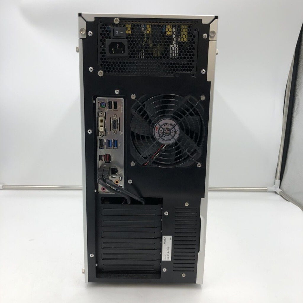 自作PC　i7 8700・16GB・SSD128GB・K4000・Win11 自作PC i7 8700・16GB・SSD128GB・K4000・Win11 デスクトップPC 自作PC
