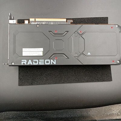 【大須店】中古  SAPPHIRE AMD RADEON RX7800XT GAMING GRAPHICS CARD 16GB 3120022731 