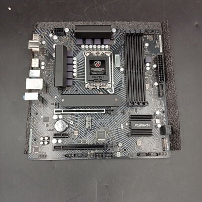 【大須店】中古  ASRock B760M PG Lightning/D4(B760 1700 mATX DDR4) 3120023443 